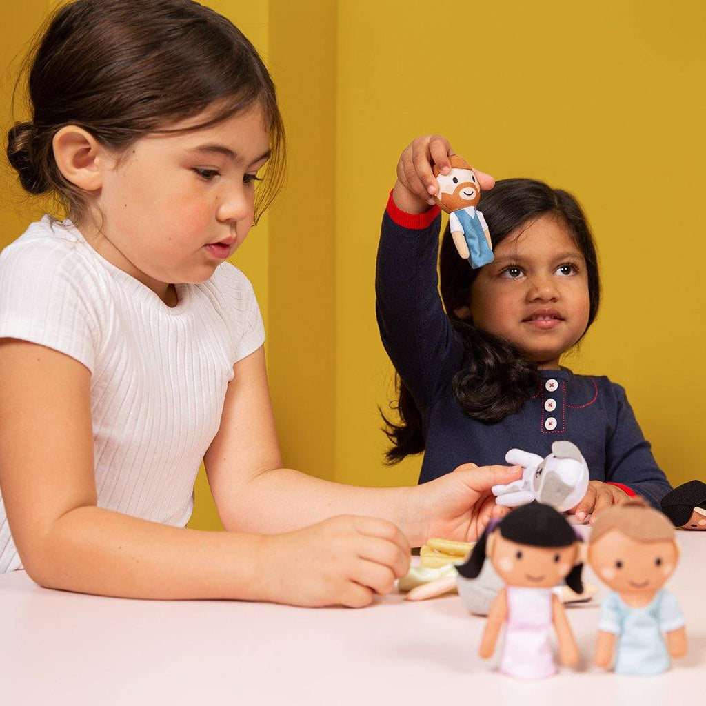 The Finger Family - Fabula Toys